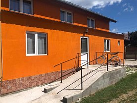 Casa de închiriat 7 camere, în Cluj-Napoca, zona Horea