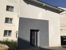 Vânzare spaţiu comercial