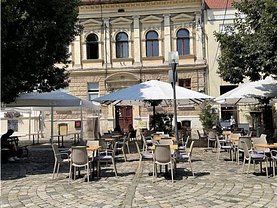 Vânzare spaţiu comercial