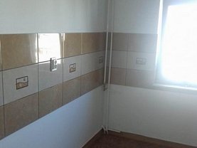 Apartament de vânzare 2 camere, în Pitesti, zona Exercitiu