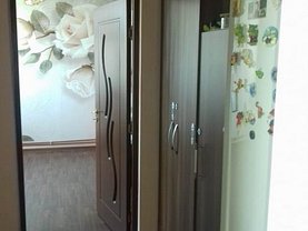 Apartament de vânzare 2 camere, în Pitesti, zona Trivale