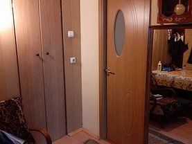 Apartament de vânzare 3 camere, în Piteşti, zona Ultracentral