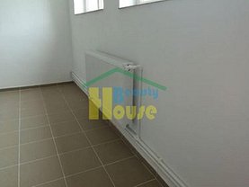 Apartament de închiriat 6 camere, în Tulcea, zona C5