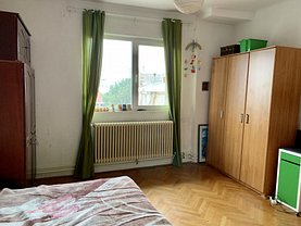 Apartament de vânzare 4 camere, în Bucuresti, zona Universitate