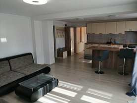 Apartament de vânzare 2 camere, în Bucureşti, zona Decebal