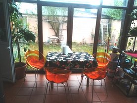 Casa de închiriat 5 camere, în Bucureşti, zona Colentina