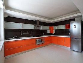 Casa de vânzare 5 camere, în Bucureşti, zona Iancu Nicolae