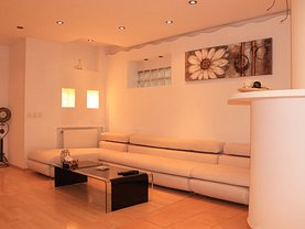Casa de închiriat 5 camere, în Bucuresti, zona Pipera