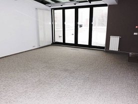 Închiriere spaţiu comercial