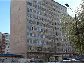 Apartament de vânzare 3 camere în Resita, Lunca