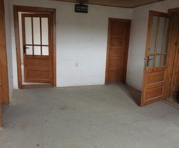 Apartament de vânzare 5 camere, în Zalău, zona Periferie