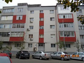 Apartament de vânzare 3 camere în Slatina, Ultracentral