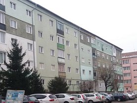 Apartament de vânzare 3 camere în Medias, Vitrometan