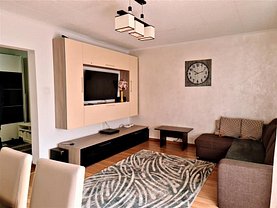Apartament de vânzare 3 camere, în Iaşi, zona Zimbru