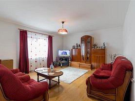 Casa de vânzare 6 camere, în Iasi, zona Pacurari