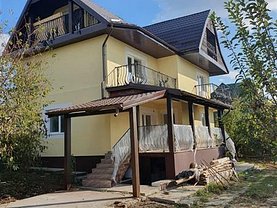 Casa de vânzare 4 camere, în Iasi, zona Bucium