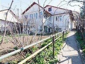 Casa de vânzare 6 camere, în Iaşi, zona Moara de Vânt