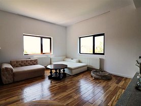 Casa de vânzare 4 camere, în Iaşi, zona Bucium