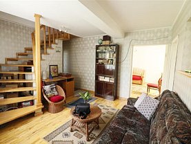 Casa de vanzare 5 camere, în Iasi, zona Central