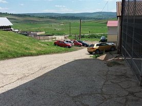Vânzare spaţiu industrial