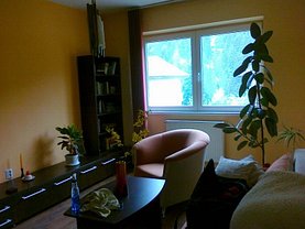 Apartament de vânzare 3 camere, în Baile Tusnad, zona Central