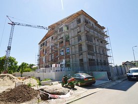 Apartament de vânzare 3 camere, în Otopeni, zona Central