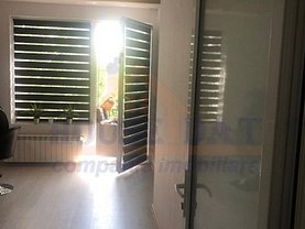 Apartament de vânzare 2 camere, în Bucuresti, zona Primaverii