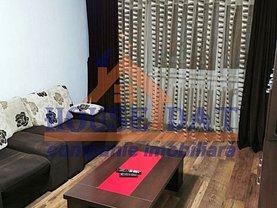 Apartament de vânzare 3 camere, în Bucureşti, zona Moşilor