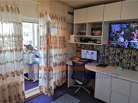 Apartament de vânzare 3 camere, în Bucureşti, zona Obor