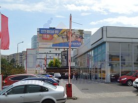Închiriere spaţiu comercial
