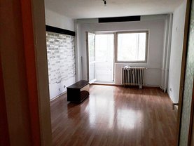 Apartament de vânzare 2 camere, în Bucuresti, zona Margeanului