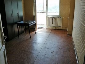 Apartament de vânzare 2 camere, în Bucuresti, zona Crangasi