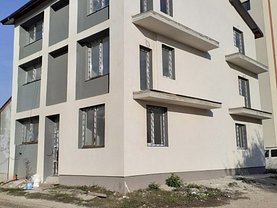 Apartament de vânzare 3 camere, în Bucureşti, zona Aviaţiei