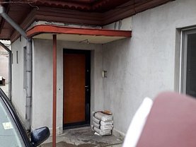 Casa de vânzare 3 camere, în Bucuresti, zona Bucurestii Noi