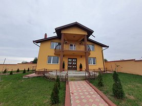 Casa de vânzare 4 camere, în Dascălu