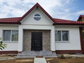 Casa de vânzare 4 camere, în Domneşti