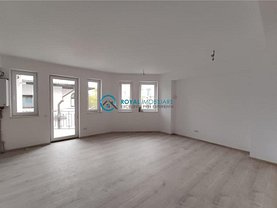 Apartament de vânzare 3 camere, în Ploieşti, zona Ultracentral