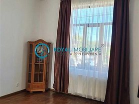 Casa de închiriat 6 camere, în Ploieşti, zona Central
