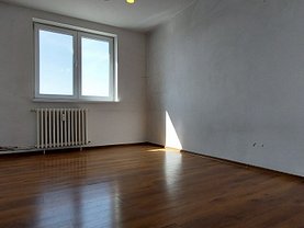 Apartament de vânzare 3 camere, în Bucureşti, zona Rahova