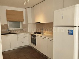 Casa de închiriat 5 camere, în Bucuresti, zona Pipera