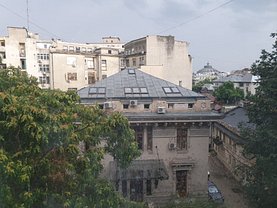 Apartament de închiriat 3 camere, în Bucureşti, zona P-ţa Romană