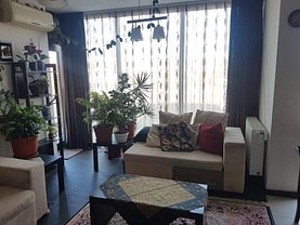 Apartament de vanzare 3 camere, în Bucuresti, zona Pipera