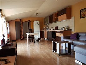 Apartament de închiriat 3 camere, în Constanta, zona Central
