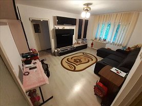Apartament de vânzare 3 camere, în Constanţa, zona CET