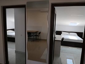 Apartament de închiriat 3 camere, în Constanta, zona Trocadero