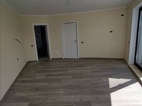 Casa de vânzare 5 camere, în Ovidiu, zona Ultracentral