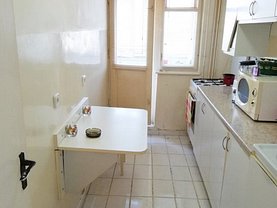 Garsonieră de vânzare, în Galati, zona Piata Centrala