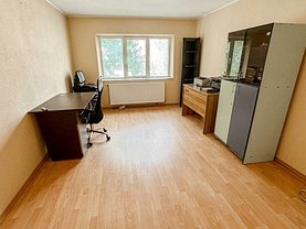 Apartament de vânzare 3 camere, în Galaţi, zona Micro 14