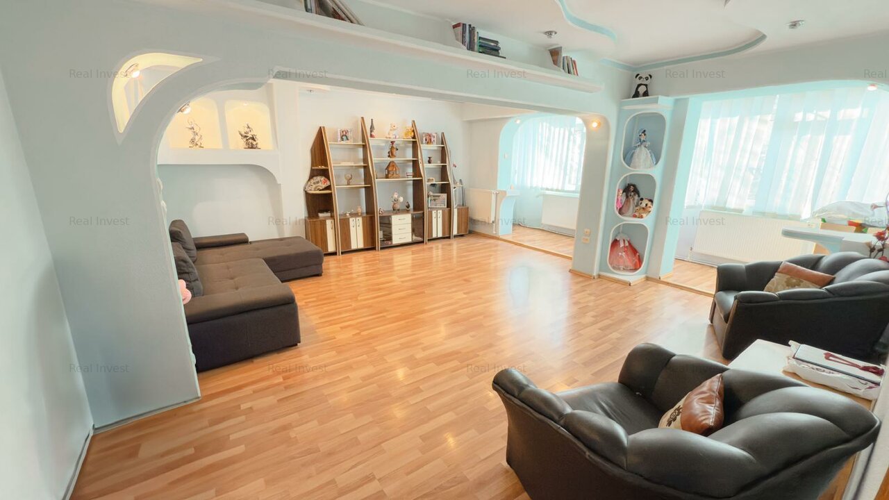 Apartament cu 4 camere mobilat si utilat complet de inchiriat in zona Nae L.