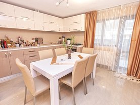 Casa de vânzare 4 camere, în Galati, zona Nord